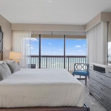 Luxury Oceanfront 2 Bedroom Apartment At Waikiki Beach Tower 호놀룰루 외부 사진