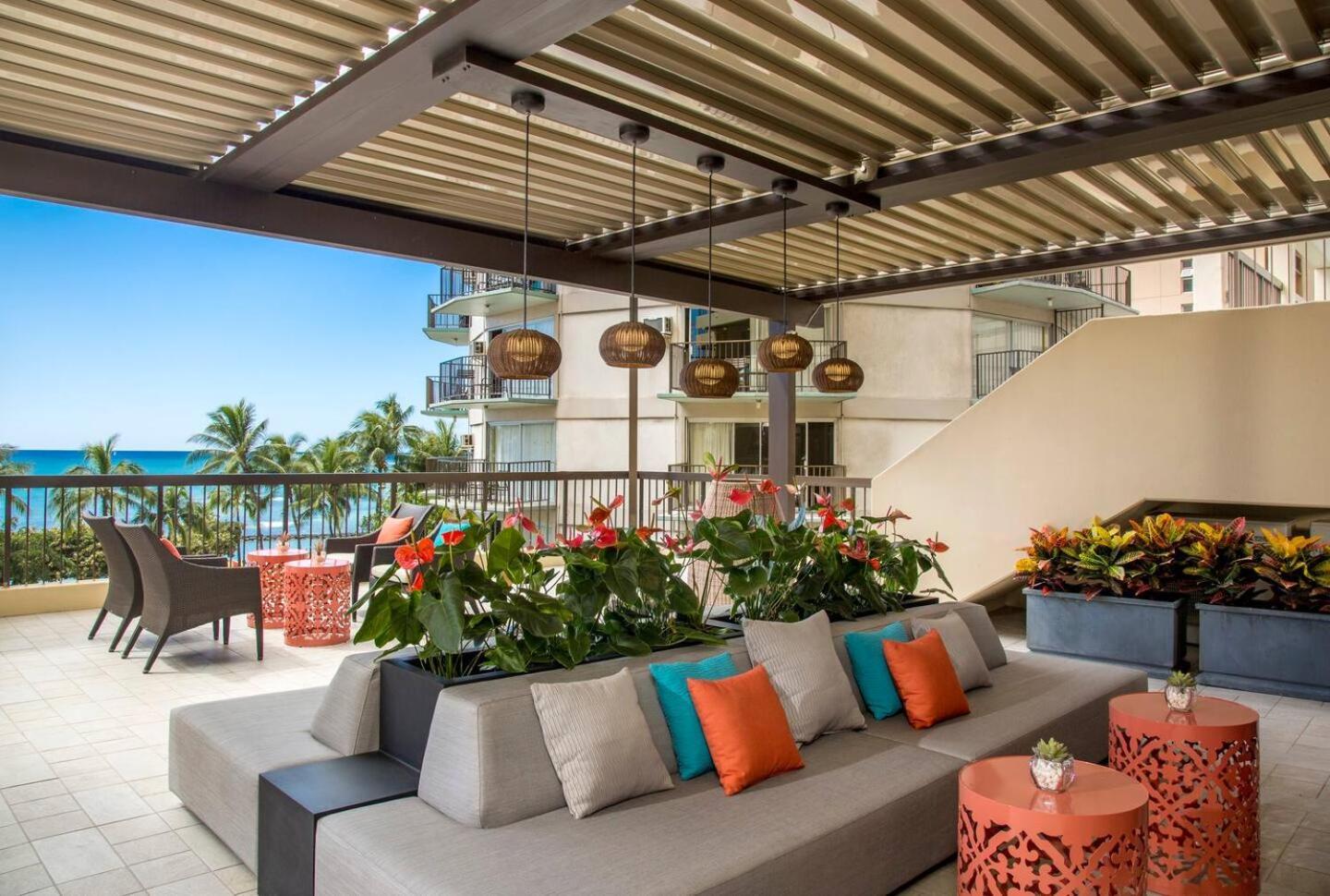 Luxury Oceanfront 2 Bedroom Apartment At Waikiki Beach Tower 호놀룰루 외부 사진