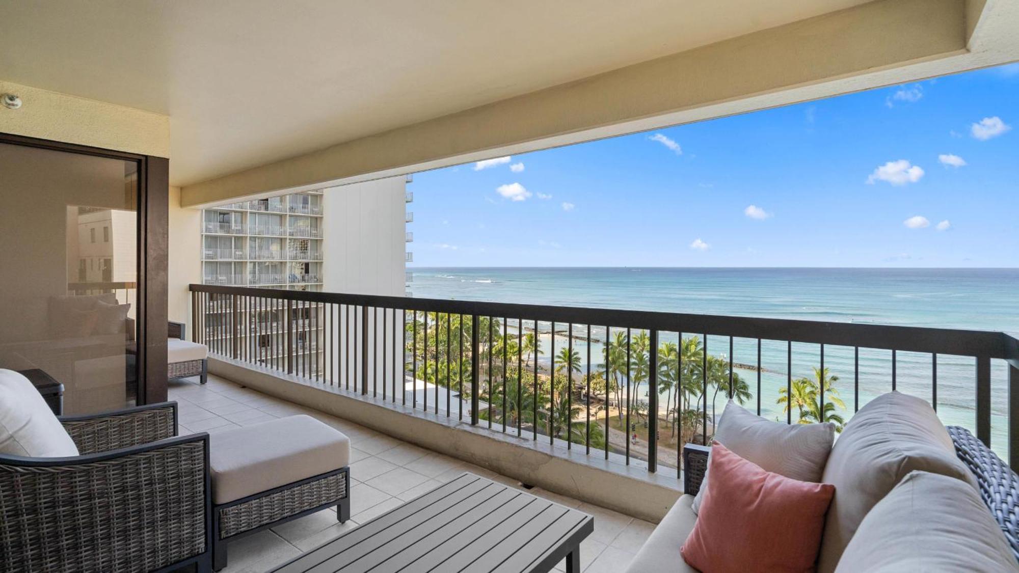 Luxury Oceanfront 2 Bedroom Apartment At Waikiki Beach Tower 호놀룰루 외부 사진